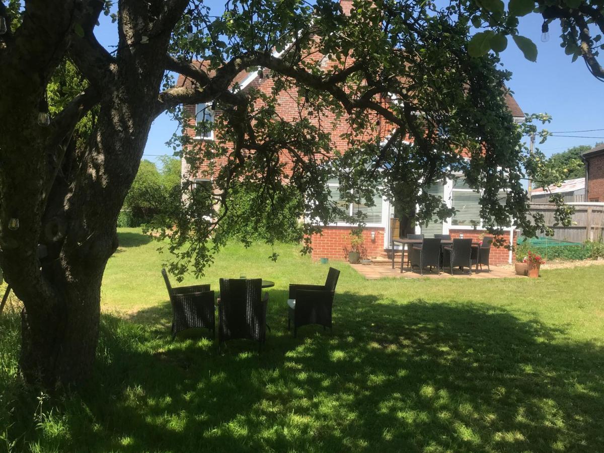 Redbrook Farm Bnb - Gateway To The New Forest Fordingbridge Eksteriør bilde
